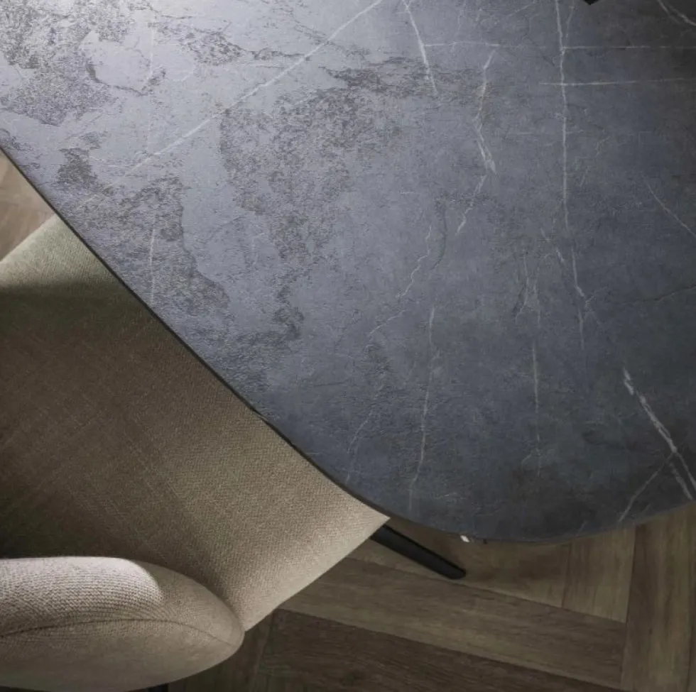 Amsterdam Onyx Cross ruokapöytä 180cm