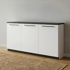 Havi Senkki 3 ovella, eri värejä