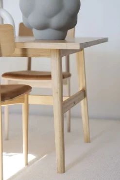 Rowico Plainfield ruokapöytä 220cm, tammi