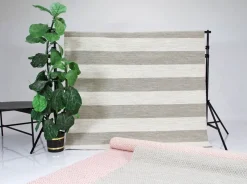 Stripe villamatto beige-valkoinen, eri kokoja
